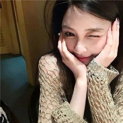 彩凤云裳